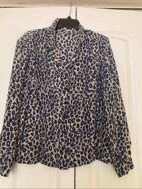 Women's Navy and Cream Printed Button-Up Blouse pure silk made in Italy elegant